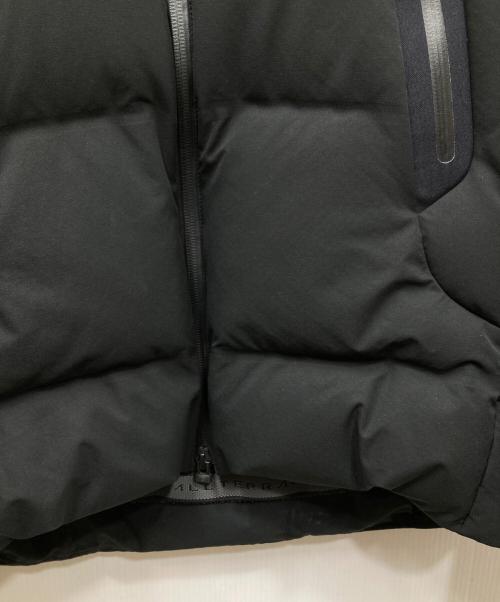 DESCENTE ALLTERRAIN（デザイント オルテライン）Descente ALLTERRAIN (デザイント オルテライン) マウンテニア 水沢ダウンジャケット ブラック サイズ:Mの古着・服飾アイテム