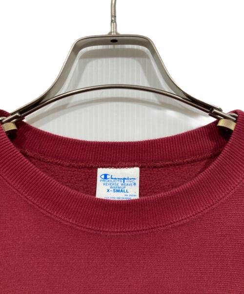 Champion REVERSE WEAVE（チャンピオン リバース ウィーブ）Champion REVERSE WEAVE (チャンピオン リバース ウィーブ) Pilgrim Surf+Supply (ピルグリム サーフサプライ) コラボプリントスウェット レッド サイズ:XSの古着・服飾アイテム