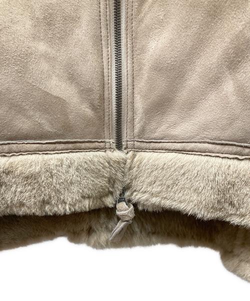 GRACE CONTINENTAL（（グレースコンチネンタル）GRACE CONTINENTAL (（グレースコンチネンタル) リアルムートンポンチョ ベージュ サイズ:36の古着・服飾アイテム