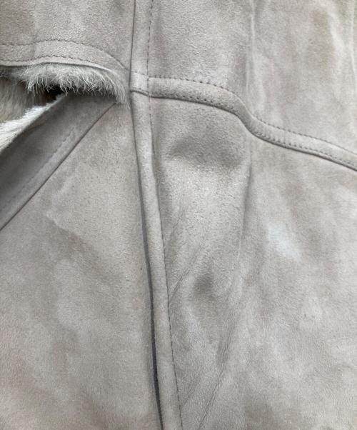 GRACE CONTINENTAL（（グレースコンチネンタル）GRACE CONTINENTAL (（グレースコンチネンタル) リアルムートンポンチョ ベージュ サイズ:36の古着・服飾アイテム