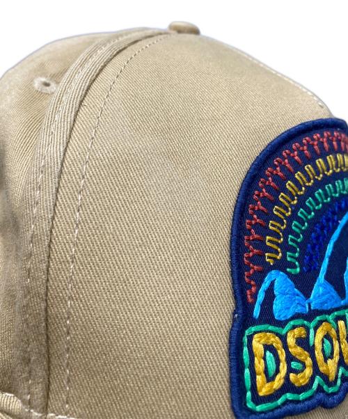 DSQUARED2（ディースクエアード）DSQUARED2 (ディースクエアード) Rainbow Baseball CAP ベージュの古着・服飾アイテム