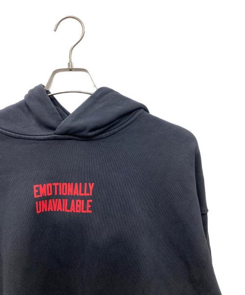 EMOTIONALLY UNAVAILABLE（エモーショナリー・アンアベイラブル）EMOTIONALLY UNAVAILABLE (エモーショナリー・アンアベイラブル) HEART LOGO HOODIE ブラック サイズ:SIZE Lの古着・服飾アイテム