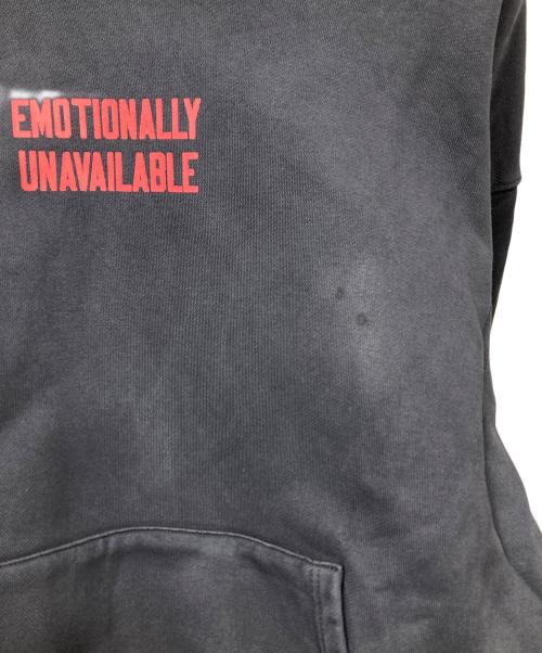 EMOTIONALLY UNAVAILABLE（エモーショナリー・アンアベイラブル）EMOTIONALLY UNAVAILABLE (エモーショナリー・アンアベイラブル) HEART LOGO HOODIE ブラック サイズ:SIZE Lの古着・服飾アイテム