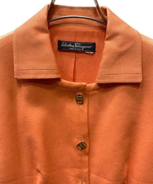 Salvatore Ferragamo（サルヴァトーレ フェラガモ）Salvatore Ferragamo (サルヴァトーレ フェラガモ) ヴァラボタンジャケット ピンク サイズ:不明の古着・服飾アイテム