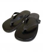 AURALEEオーラリー）の古着「LEATHER TONG SANDALS」｜ブラック