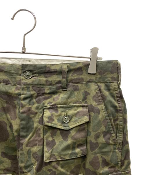 Engineered Garments（エンジニアド ガーメンツ）Engineered Garments (エンジニアド ガーメンツ) FA Pant Camo 6.5oz Flat Twillカーゴパンツ カーキ サイズ:Sの古着・服飾アイテム