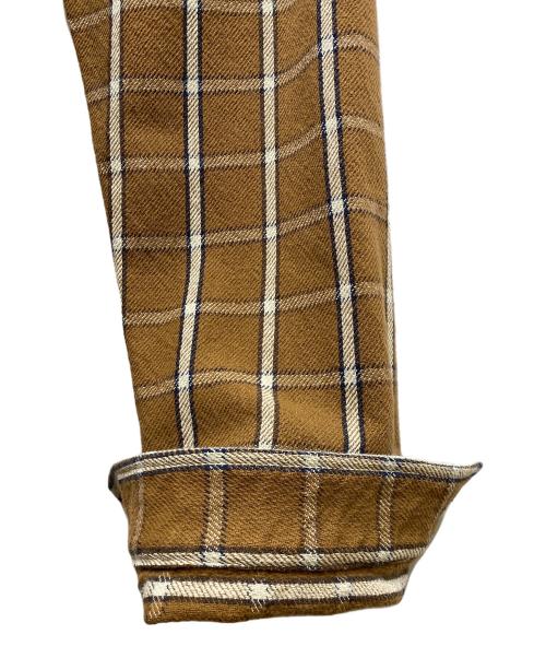 MIHARA YASUHIRO（ミハラヤスヒロ）MIHARA YASUHIRO (ミハラヤスヒロ) Single Draped Military Shirt ドッキングシャツ ブラウン サイズ:SIZE 48の古着・服飾アイテム