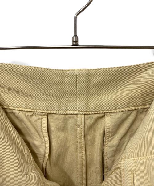 G.T.A（ジーティーアー）G.T.A (ジーティーアー) ベルトレス グルカパンツ ベージュ サイズ:SIZE 44の古着・服飾アイテム