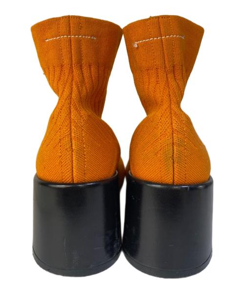 MM6 Maison Margiela（エムエムシックスメゾンマルジェラ）MM6 Maison Margiela (エムエムシックスメゾンマルジェラ) フレアソックスブーツ オレンジ サイズ:36の古着・服飾アイテム