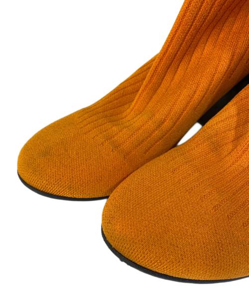 MM6 Maison Margiela（エムエムシックスメゾンマルジェラ）MM6 Maison Margiela (エムエムシックスメゾンマルジェラ) フレアソックスブーツ オレンジ サイズ:36の古着・服飾アイテム