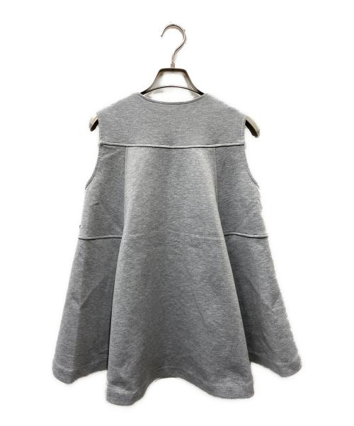 anuans（アニュアンス）anuans (アニュアンス) タックフレアカットベスト グレー サイズ:FREEの古着・服飾アイテム