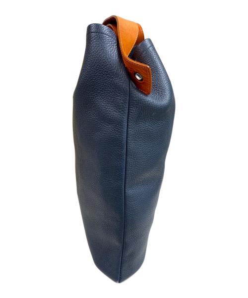 HENDER SCHEME（エンダースキーマ）Hender Scheme (エンダースキーマ) one side belt bag レザーショルダーバッグ ブルー×オレンジの古着・服飾アイテム