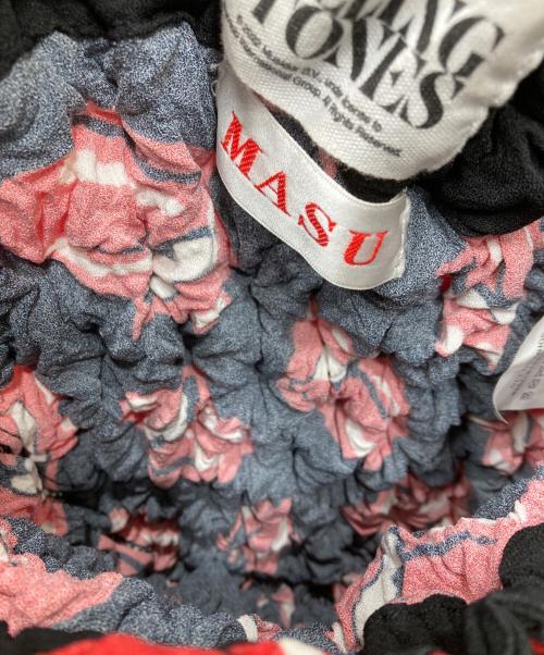 masu（エムエーエスユー）masu (エムエーエスユー) ROLLING STONES ONGUE POPCORN BAG/ローリングストーンズショルダーバッグ ブラック×レッドの古着・服飾アイテム