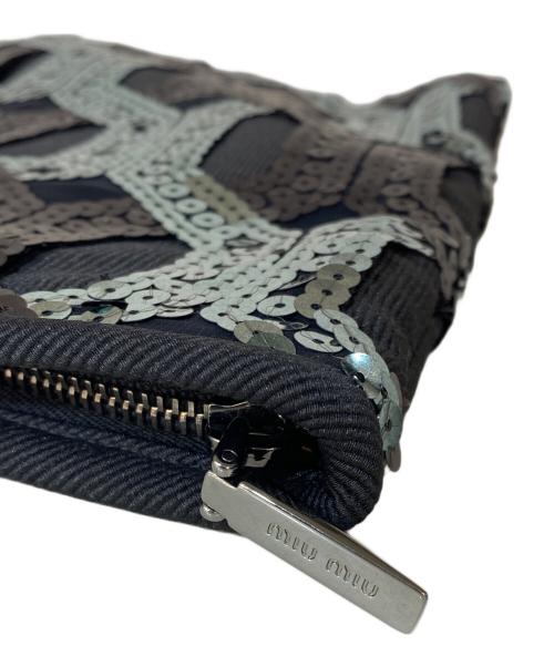 MIU MIU（ミュウミュウ）MIU MIU (ミュウミュウ) スパンコールクラッチバッグ ブラックの古着・服飾アイテム