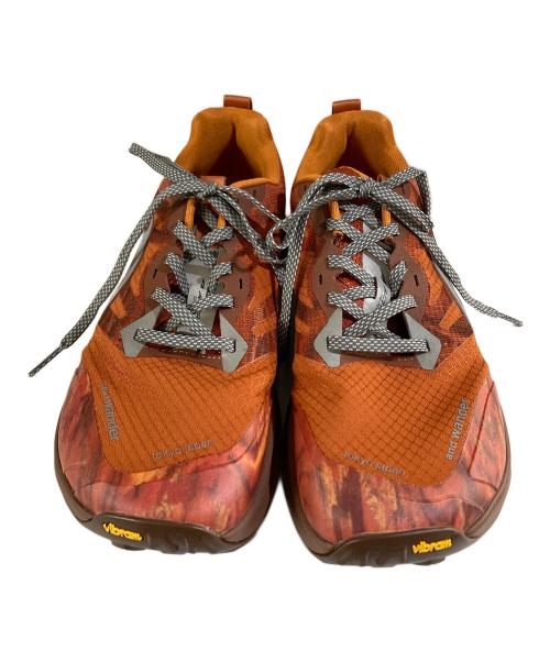 and wander（アンドワンダー）and wander (アンドワンダー) ALTRA (アルトラ) Lone Peak 9+ And Wander Man スニーカー オレンジ サイズ:UK8の古着・服飾アイテム