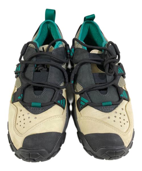 adidas（アディダス）adidas (アディダス) FYW XTA SAND ローカットスニーカー ベージュ×ブラック サイズ:SIZE 27.5cmの古着・服飾アイテム