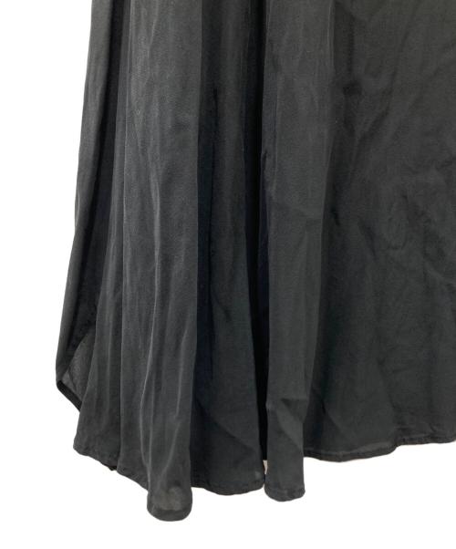 Yohji Yamamoto FEMME（ヨウジヤマモトファム）Yohji Yamamoto FEMME (ヨウジヤマモトファム) 22SS シルクスカート ブラック サイズ:101㎝(W40)の古着・服飾アイテム