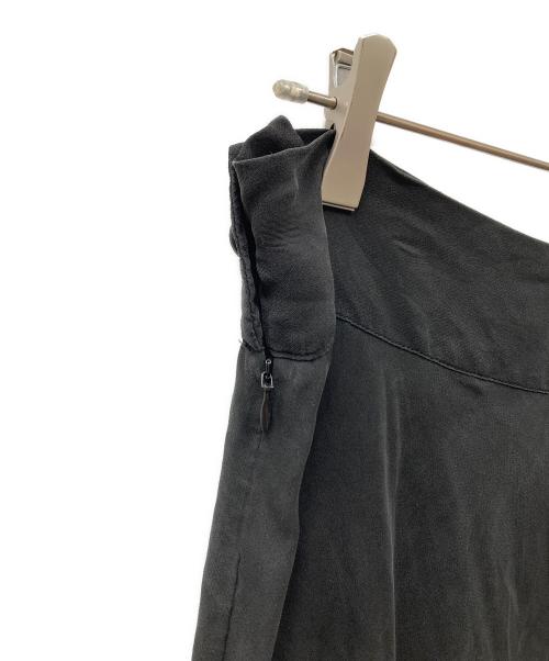 Yohji Yamamoto FEMME（ヨウジヤマモトファム）Yohji Yamamoto FEMME (ヨウジヤマモトファム) 22SS シルクスカート ブラック サイズ:101㎝(W40)の古着・服飾アイテム