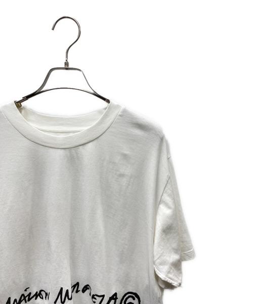 MM6 Maison Margiela（エムエムシックスメゾンマルジェラ）MM6 Maison Margiela (エムエムシックスメゾンマルジェラ) プリントTシャツ ホワイト サイズ:SIZE XSの古着・服飾アイテム