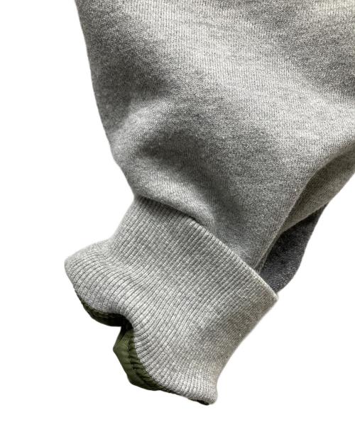 UNDERCOVERISM（アンダーカバーイズム）UNDERCOVERISM (アンダーカバーイズム) 異素材スタジャン グレー×グリーン サイズ:SIZE4の古着・服飾アイテム