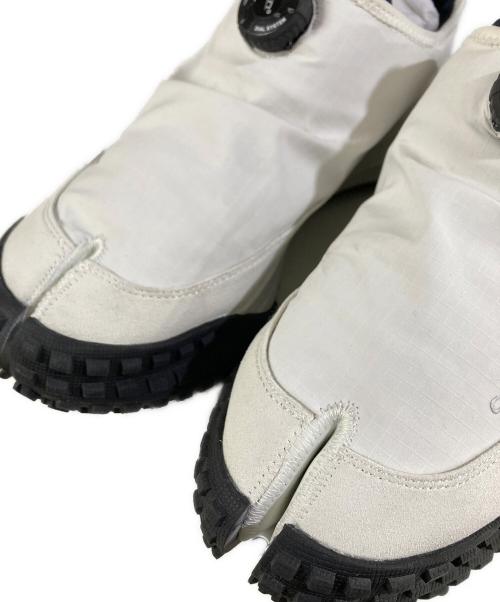 OUTDOOR GARMENT（アウトドアガーメント）OUTDOOR GARMENT (アウトドアガーメント) 足袋スニーカー ホワイト サイズ:US9の古着・服飾アイテム