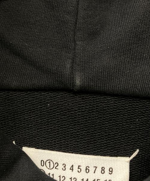 Maison Margiela（メゾンマルジェラ）Maison Margiela (メゾンマルジェラ) 23SS オーバーサイズ カレンダーグラフィック ロゴ スウェットパーカー ブラック サイズ:Sの古着・服飾アイテム