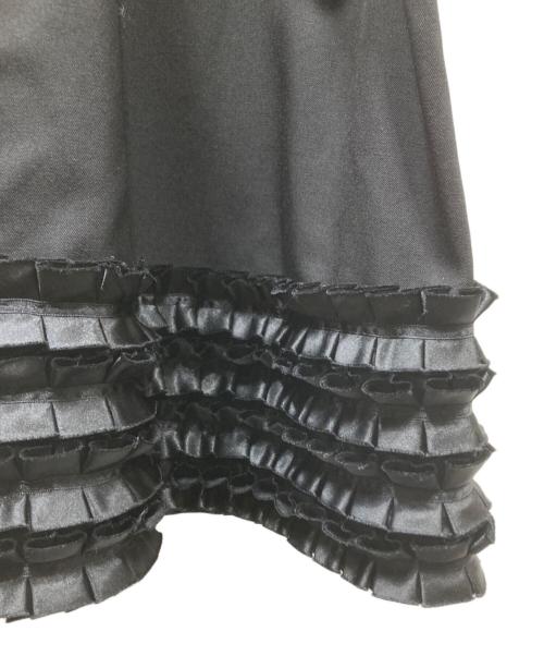 JUNYA WATANABE COMME des GARCONS（(ジュンヤワタナベ コムデギャルソン）JUNYA WATANABE COMME des GARCONS ((ジュンヤワタナベ コムデギャルソン) フリル ミリタリーデザインウールワンピース ブラック サイズ:SSの古着・服飾アイテム