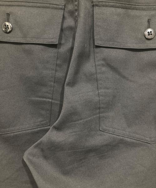 UNITED ARROWS & SONS（ユナイテッドアローズ アンド サンズ）UNITED ARROWS & SONS (ユナイテッドアローズ アンド サンズ) FATIGUE TROUSERS スラックス ブラック サイズ:Sの古着・服飾アイテム