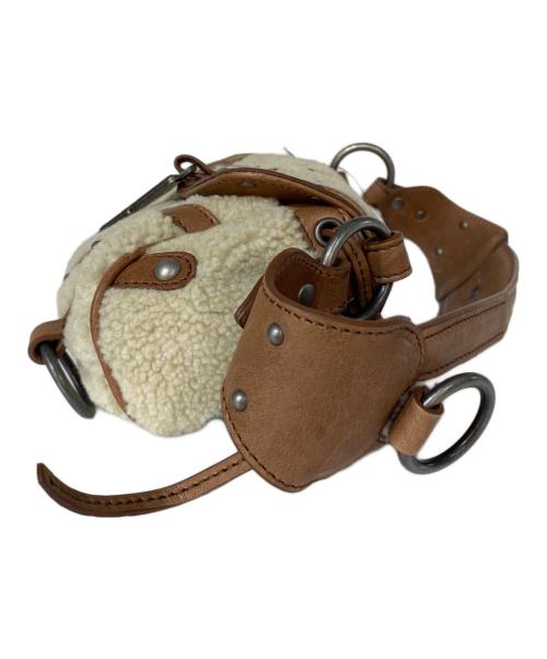 GUESS（ゲス）GUESS (ゲス) Faux Fur Mini Bag ムートンライクショルダーバッグ アイボリー×ブラウンの古着・服飾アイテム