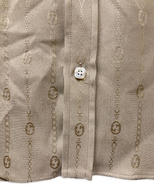 GUCCI（グッチ）GUCCI (グッチ) HAHAHA チェーンプリント シルクシャツ ベージュ サイズ:39の古着・服飾アイテム