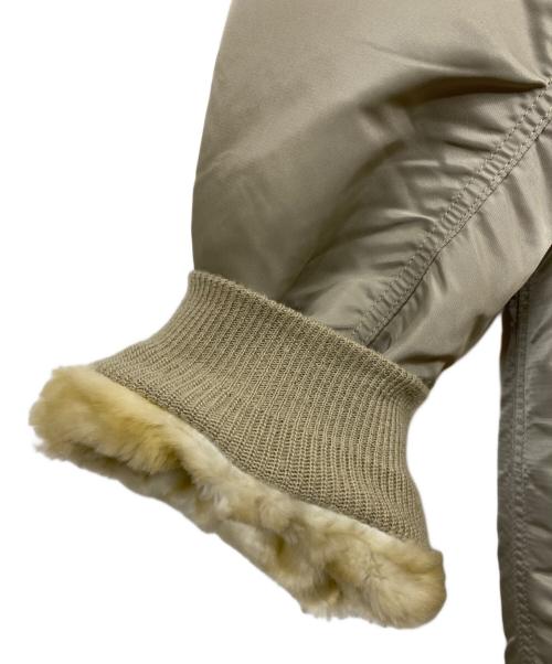 08sircus（ゼロエイトサーカス）08sircus (ゼロエイトサーカス) MA-1×Eco fur reversible / MA-1×エコファー リバーシブル ベージュ×カーキ サイズ:5の古着・服飾アイテム