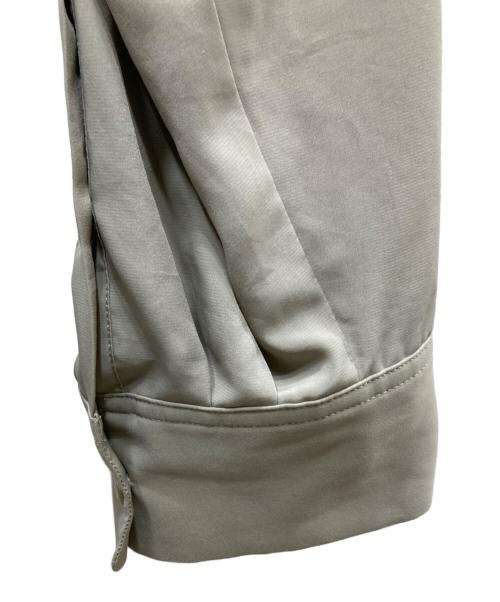 LAD MUSICIAN（ラッドミュージシャン）LAD MUSICIAN (ラッドミュージシャン) Gather Flare Long Shirt ベージュ サイズ:46の古着・服飾アイテム