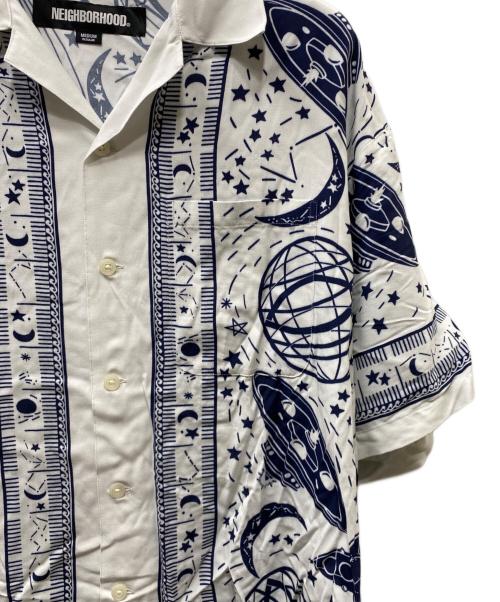 NEIGHBORHOOD（ネイバーフッド）NEIGHBORHOOD (ネイバーフッド) COSMIC HAWAIIAN SHIRT コズミックハワイアンシャツ ホワイト×ネイビー サイズ:Mの古着・服飾アイテム