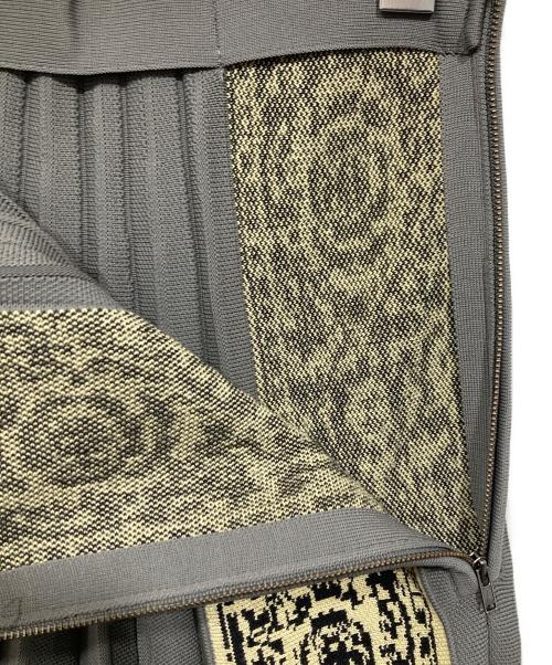 Ameri（アメリ）Ameri (アメリ) SIDE PLEATS JACQUARD KNIT SKIRT ニットスカート オリーブ×イエロー サイズ:Mの古着・服飾アイテム