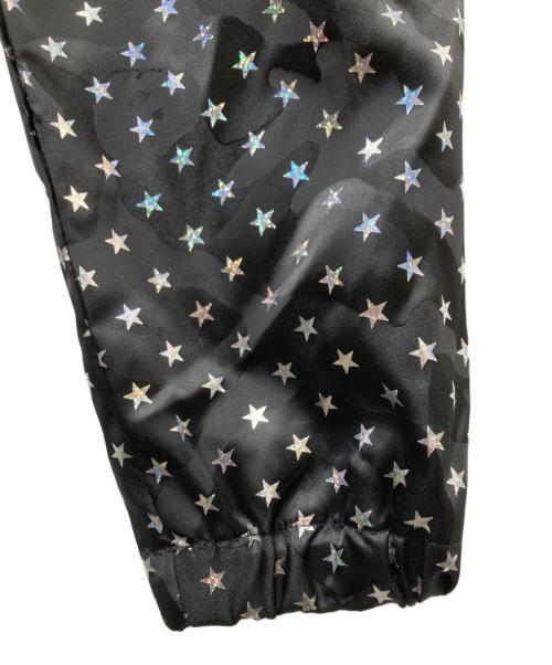 MARK&LONA（マークアンドロナ）MARK&LONA (マークアンドロナ) スカル総柄ジップパーカー ブラック サイズ:XLの古着・服飾アイテム