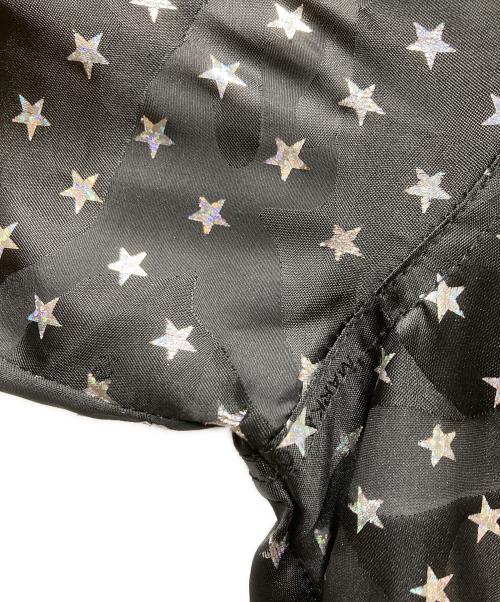 MARK&LONA（マークアンドロナ）MARK&LONA (マークアンドロナ) スカル総柄ジップパーカー ブラック サイズ:XLの古着・服飾アイテム