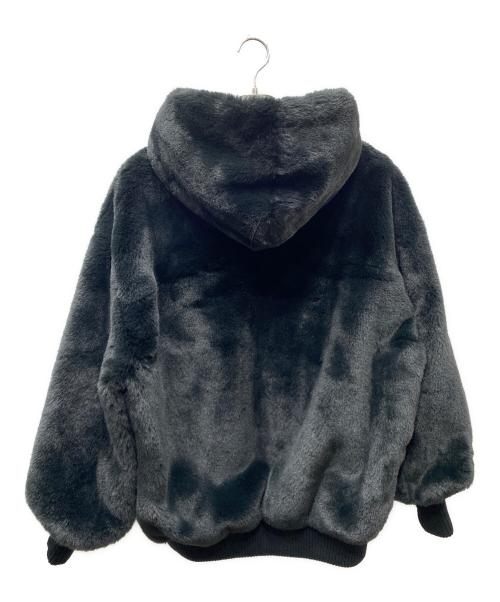 UGG（アグ）UGG (アグ) Koko Short Faux Fur Coat エコファーブルゾン ブラック サイズ:SIZE Sの古着・服飾アイテム
