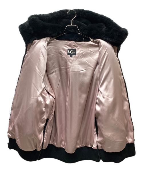 UGG（アグ）UGG (アグ) Koko Short Faux Fur Coat エコファーブルゾン ブラック サイズ:SIZE Sの古着・服飾アイテム