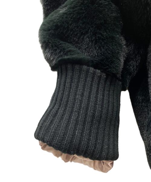 UGG（アグ）UGG (アグ) Koko Short Faux Fur Coat エコファーブルゾン ブラック サイズ:SIZE Sの古着・服飾アイテム