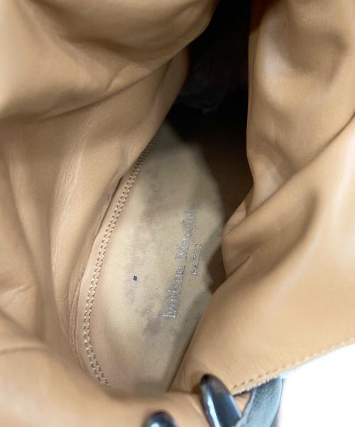 Maison Margiela（メゾンマルジェラ）Maison Margiela (メゾンマルジェラ) Tabi アンクルブーツ グレー サイズ:SIZE 38の古着・服飾アイテム