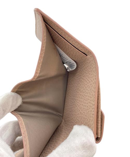 Maison Margiela（メゾンマルジェラ）Maison Margiela (メゾンマルジェラ) 3つ折り財布 ピンクの古着・服飾アイテム