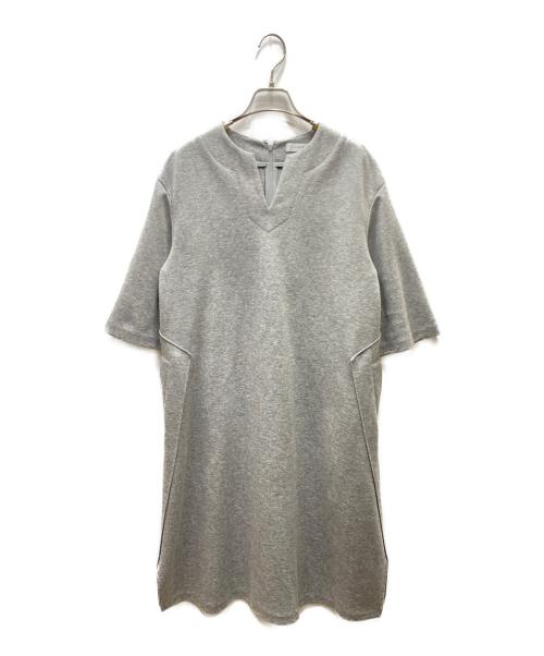ADORE（アドーア）ADORE (アドーア) カットソーワンピース グレー サイズ:38 未使用品の古着・服飾アイテム