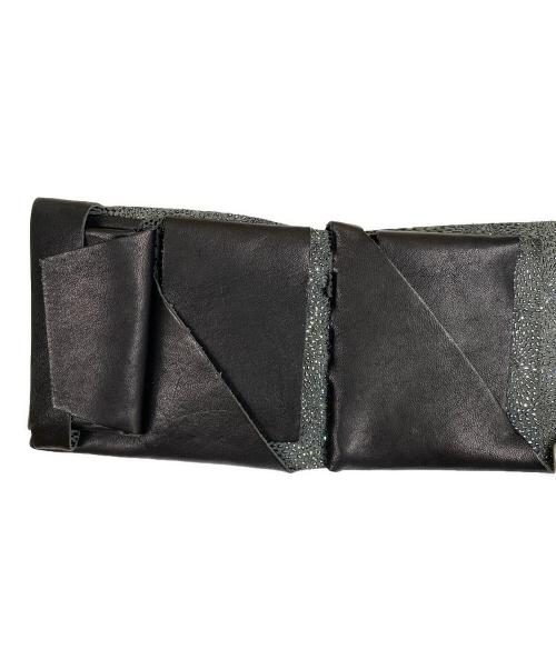 所作 shosa（ショサ）所作 shosa (ショサ) レザー3つ折り財布 ブラックの古着・服飾アイテム