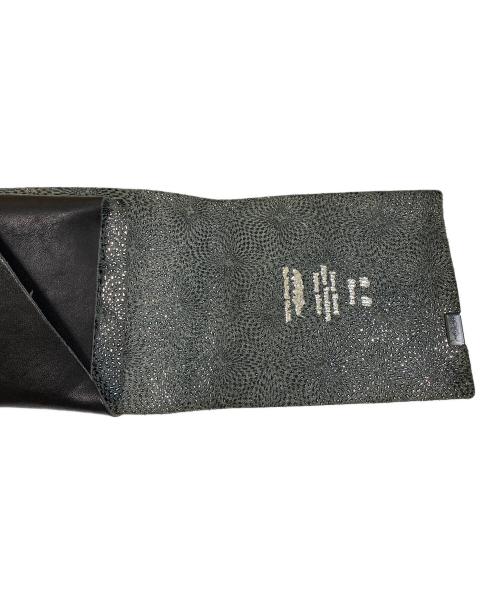 所作 shosa（ショサ）所作 shosa (ショサ) レザー3つ折り財布 ブラックの古着・服飾アイテム