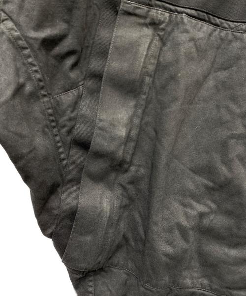 JULIUS（ユリウス）JULIUS (ユリウス) ワイドバギーパンツ ブラック サイズ:SIZE 3の古着・服飾アイテム