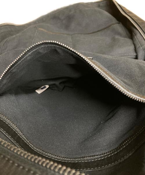 JIMMY CHOO（ジミーチュウ）JIMMY CHOO (ジミーチュウ) レザースタッズバックパック ブラックの古着・服飾アイテム