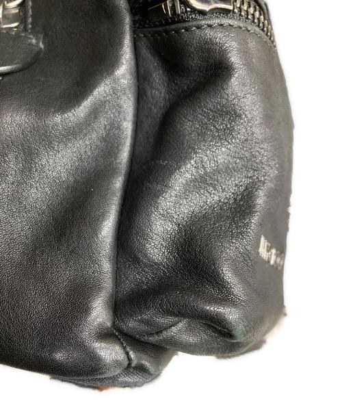 JIMMY CHOO（ジミーチュウ）JIMMY CHOO (ジミーチュウ) レザースタッズバックパック ブラックの古着・服飾アイテム