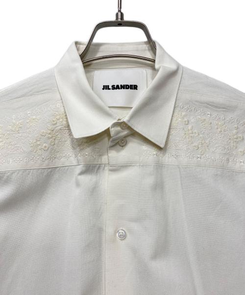 JIL SANDER（ジルサンダー）JIL SANDER (ジルサンダー) エンブロイダリーシャツ アイボリー サイズ:SIZE 39の古着・服飾アイテム