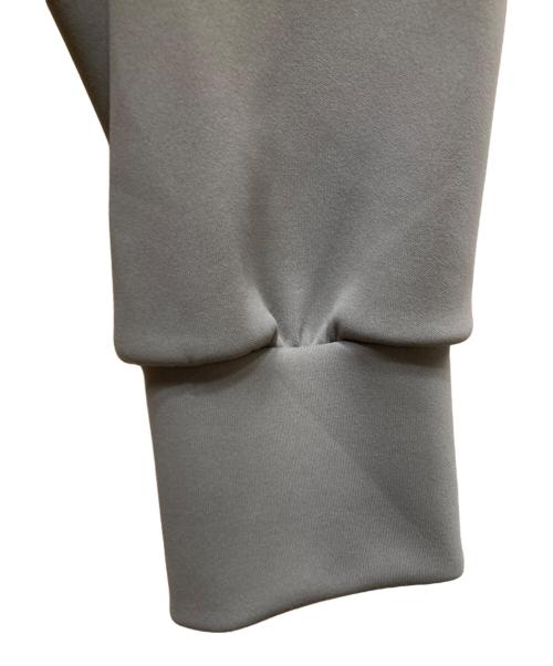 CULLNI（クルニ）CULLNI (クルニ) STUDIOUS (ステュディオス) Zip Up Hoodie With Washable Leather Pocket ジップパーカー グレー サイズ:1の古着・服飾アイテム