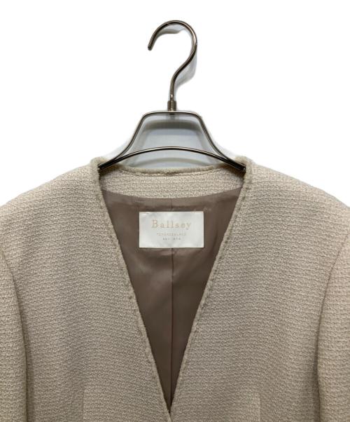 BALLSEY（ボールジィ）BALLSEY (ボールジィ) グラニーツイード Vカラージャケット アイボリー サイズ:36の古着・服飾アイテム